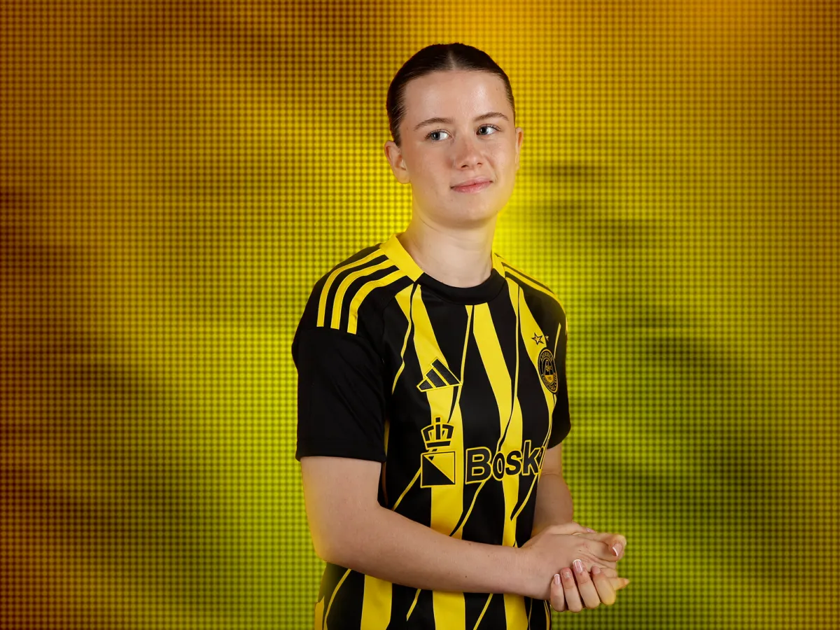 Aberdeen FC - Introducing The Wasp Kit | 24/25 Away Kit On